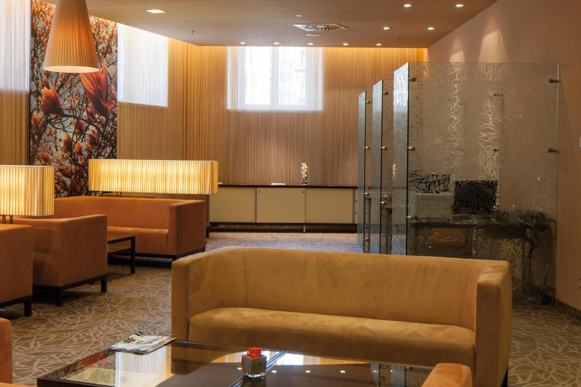 Austria Trend Hotel Savoyen Viena Exterior foto